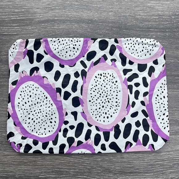 Aloha Collection Small Pouch, Dragon Fruit - Picture 6 of 9